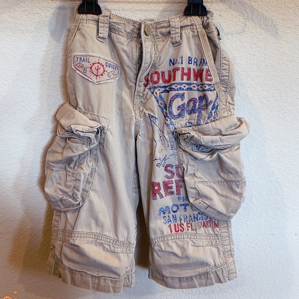 GAP Boy Cargo Short :  Size 7 Regular